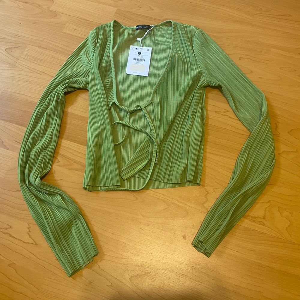 Bershka Green Ribbed Long Sleeve Top | NWT | Small